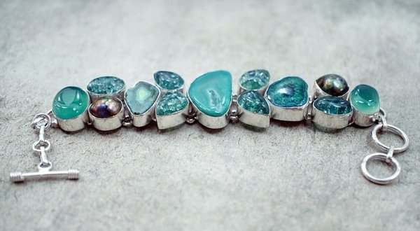 Comment porter des bracelets ethniques selon votre style ?